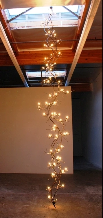 BODNER chandeliers 01-24